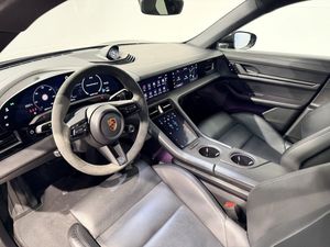 Porsche Taycan bild 12
