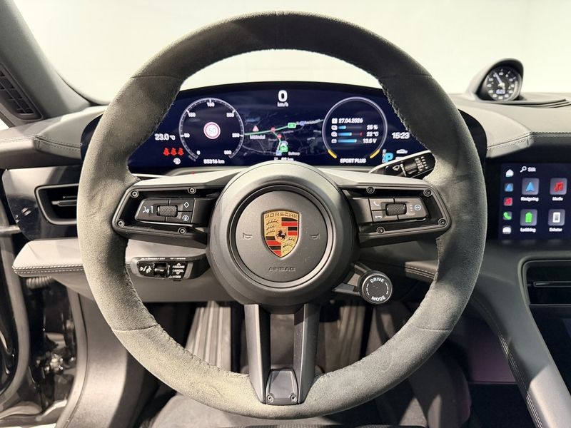 Porsche Taycan bild 15