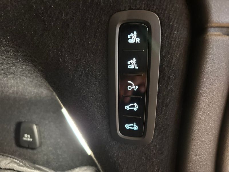 Volvo EX90 bild 23