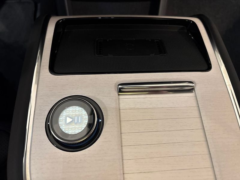 Volvo EX90 bild 20