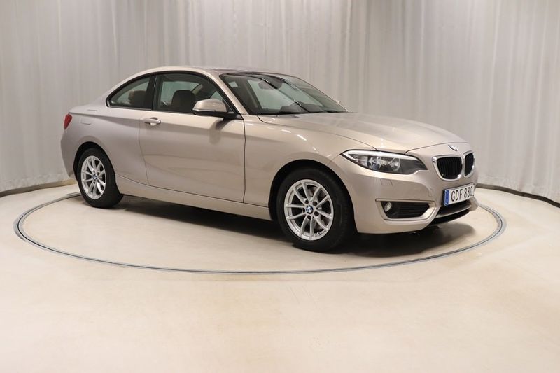 BMW 220 bild 3