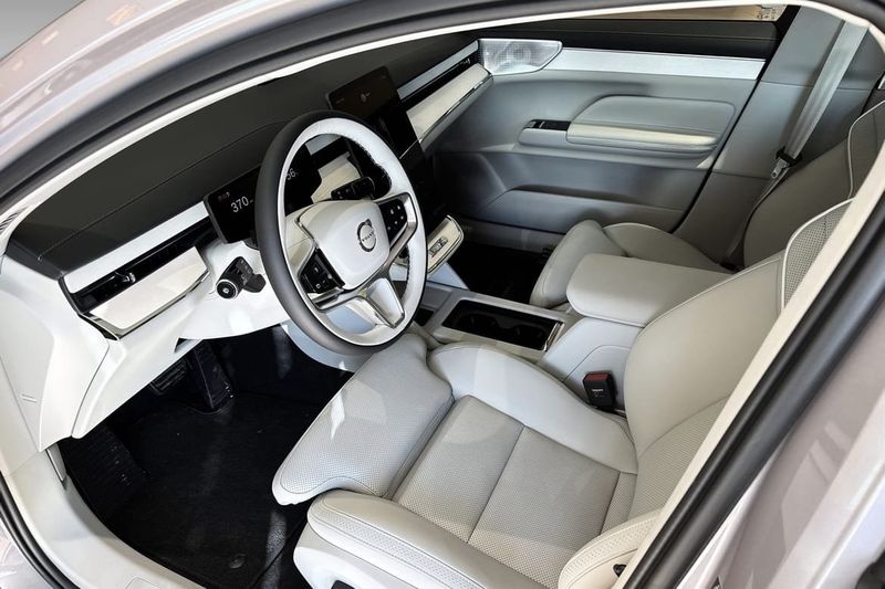 Volvo ES90 bild 5