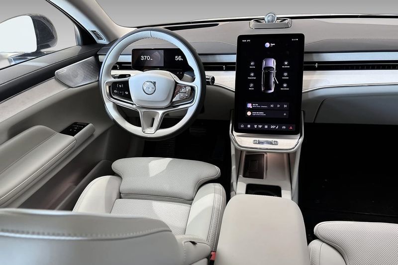 Volvo ES90 bild 8