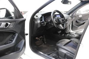 BMW 118 bild 11