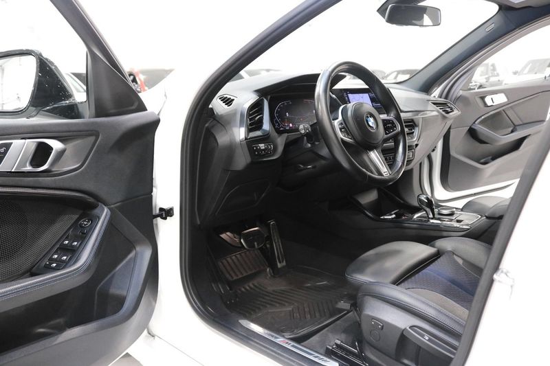 BMW 118 bild 11