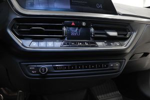 BMW 118 bild 20