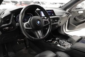 BMW 118 bild 10