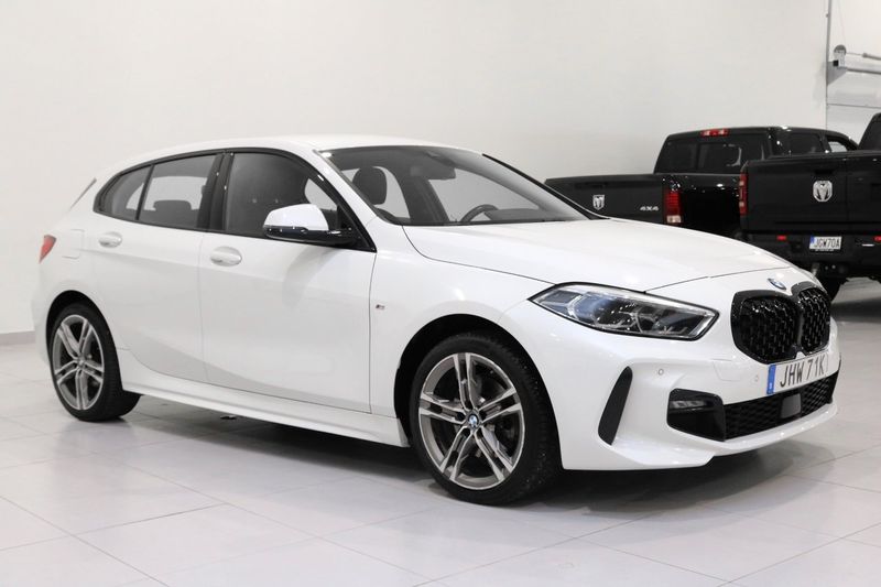 BMW 118 bild 2