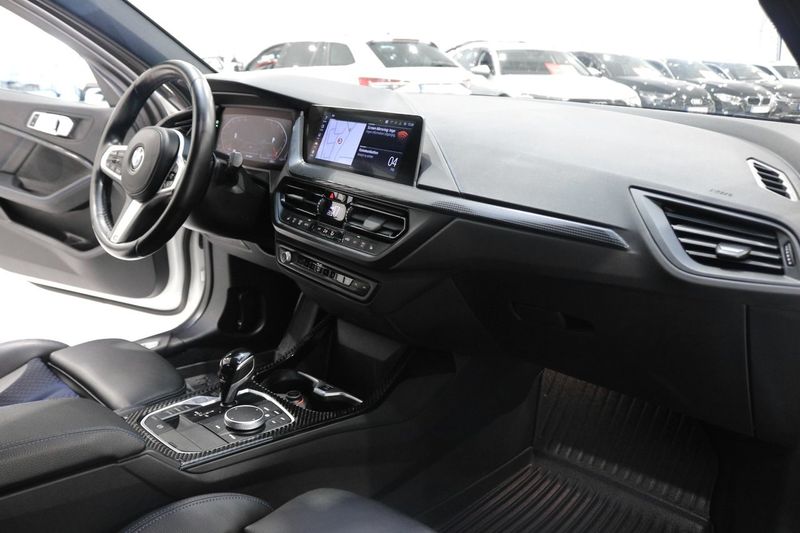 BMW 118 bild 12