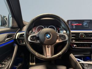 BMW 520 bild 9