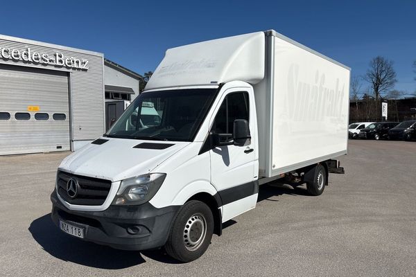 Mercedes Sprinter 319 3.0 V6 7G-Tronic Volymskåp/Bakgavelhiss - 2016