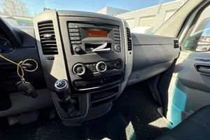 Mercedes Sprinter bild 8