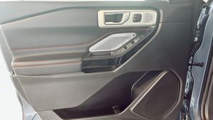 Ford Explorer bild 12