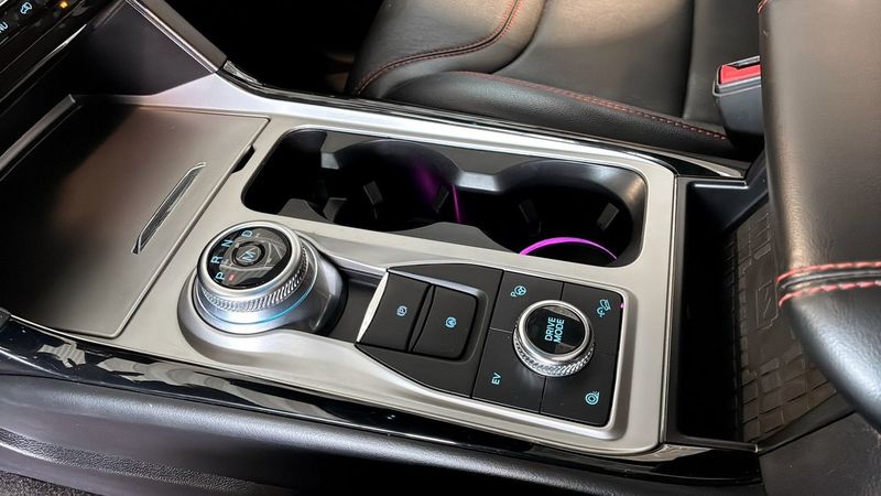 Ford Explorer bild 21