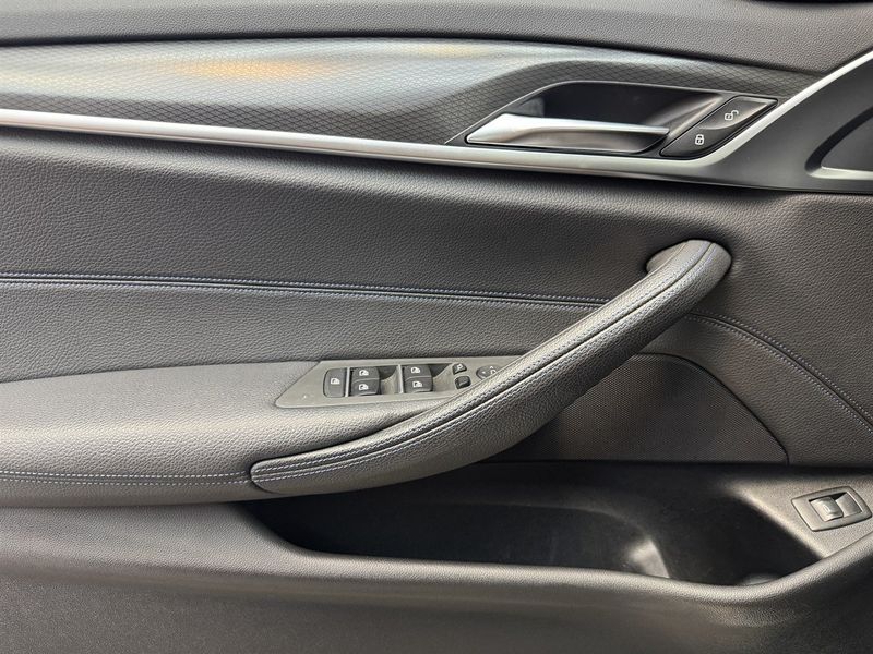 BMW 520 bild 18