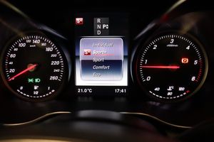 Mercedes GLC220 bild 25