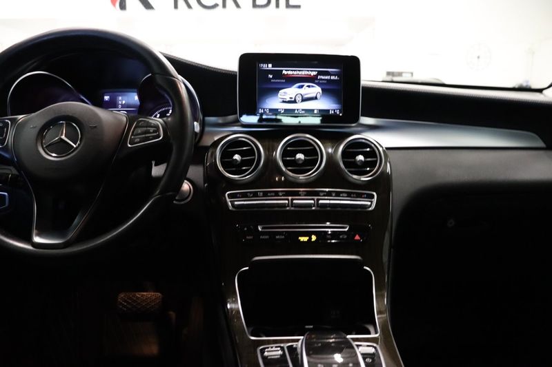 Mercedes GLC220 bild 16
