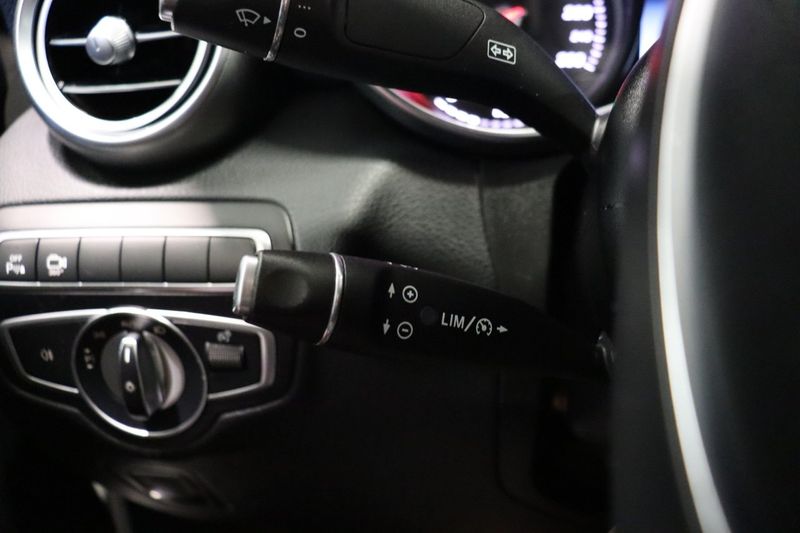 Mercedes GLC220 bild 20