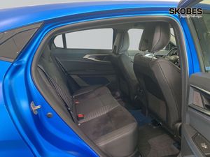 Renault Rafale bild 10