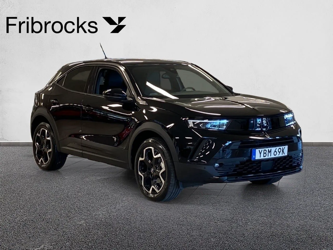 Vehicle image 6