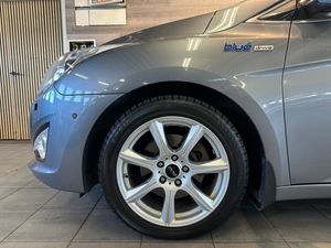 Hyundai i40 bild 23