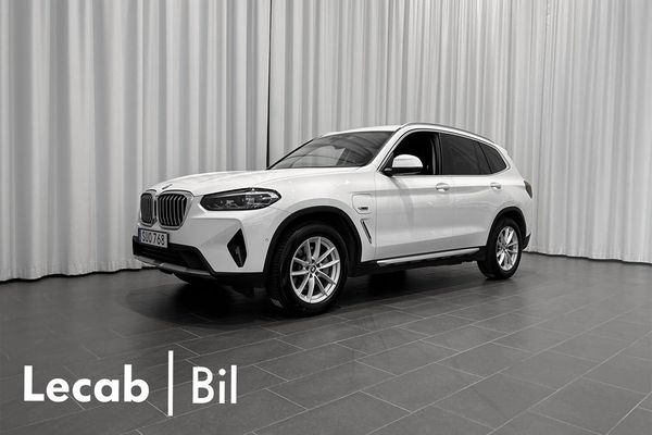 BMW X3 xDrive30e 292hk Steptronic | Backkamera | Navi - 2022