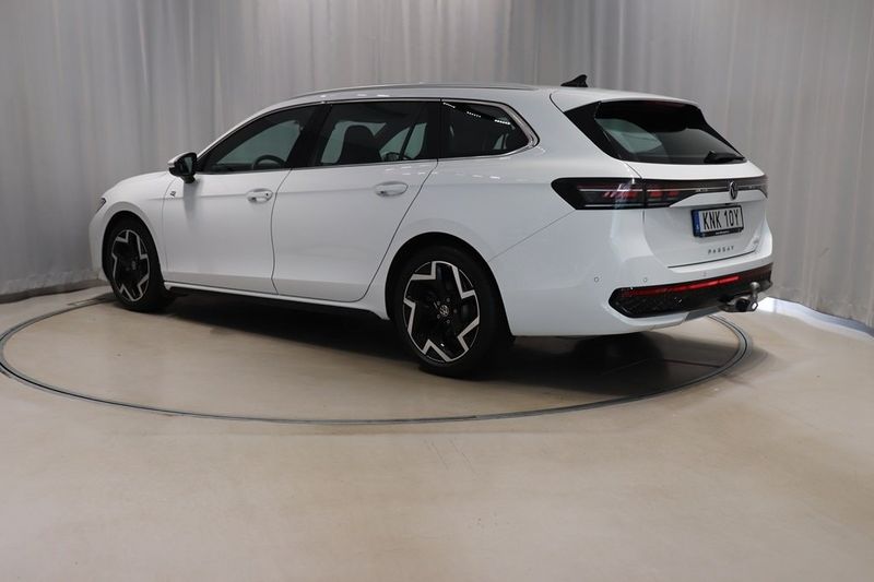 Volkswagen Passat bild 6
