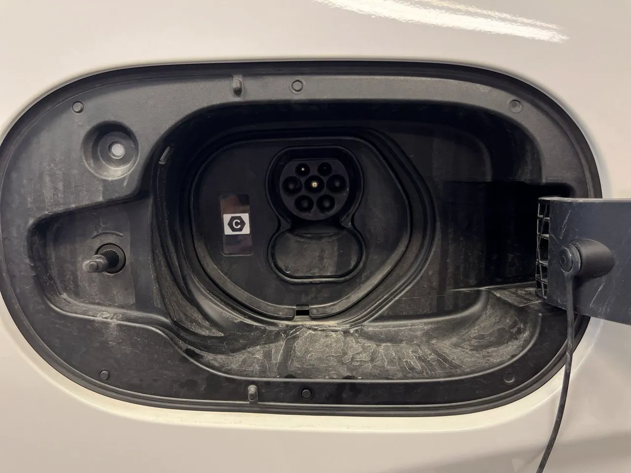 Vehicle image 20