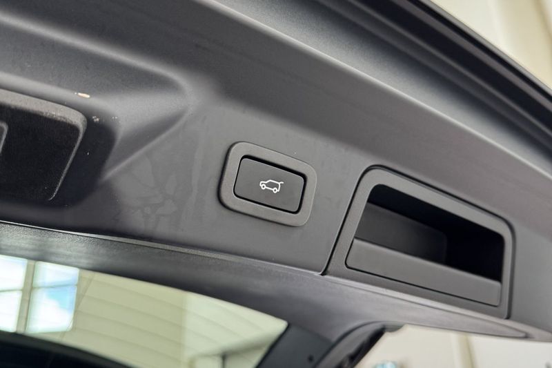 Land Rover Range Rover Velar bild 5