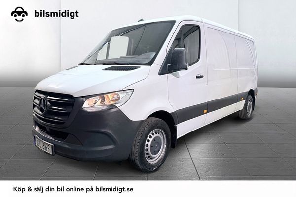 Mercedes Sprinter 211 211 CDI FWD Skåp Drag Kamera CarPlay 3-sits MOMS 114hk - 2022