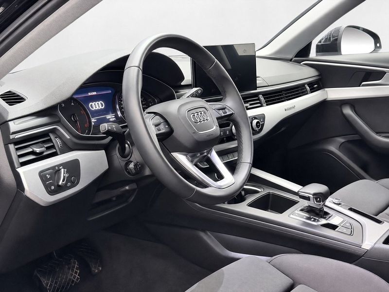 Audi A4 bild 13