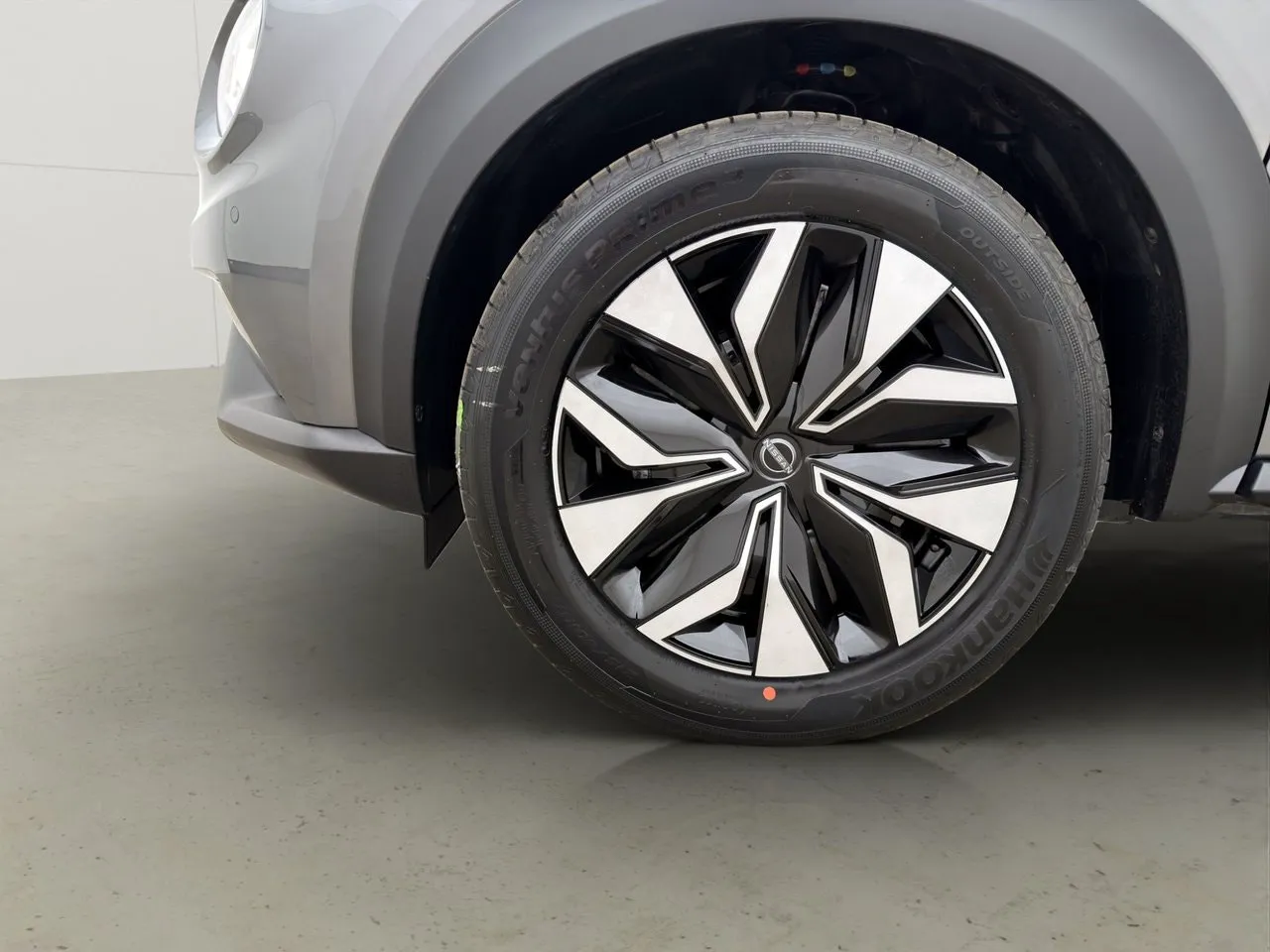Vehicle image 31