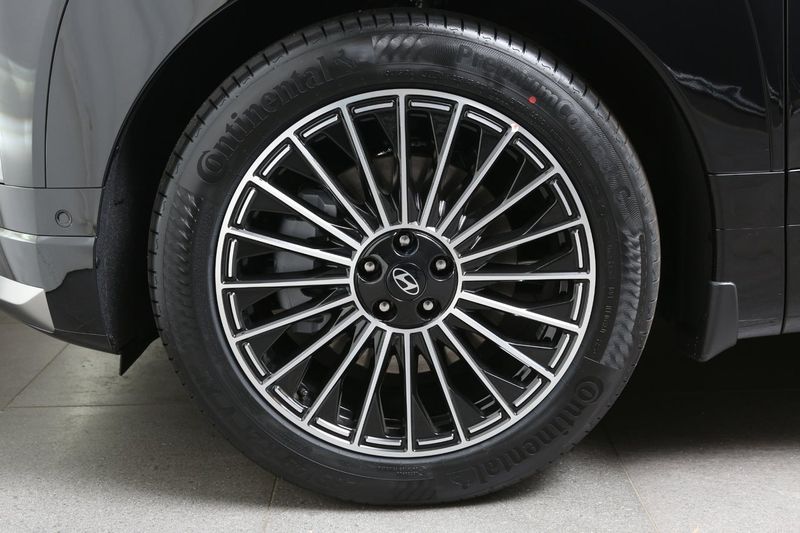 Hyundai IONIQ 9 bild 5