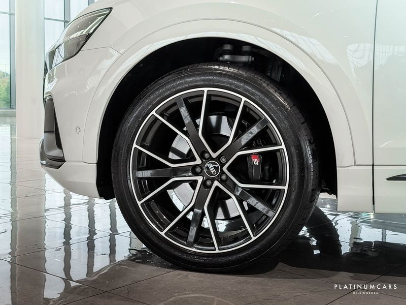 Audi SQ8 bild 22