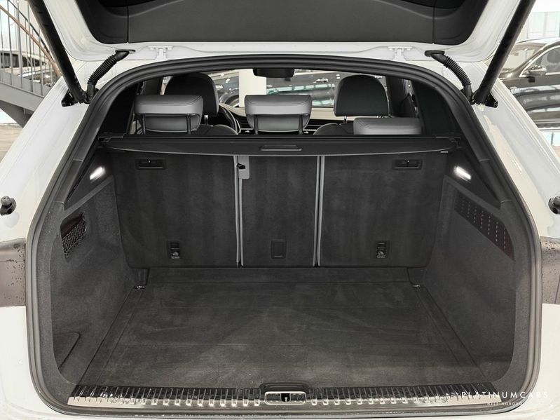 Audi SQ8 bild 18