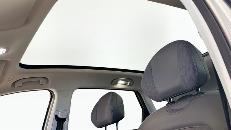 MG S6 EV bild 10