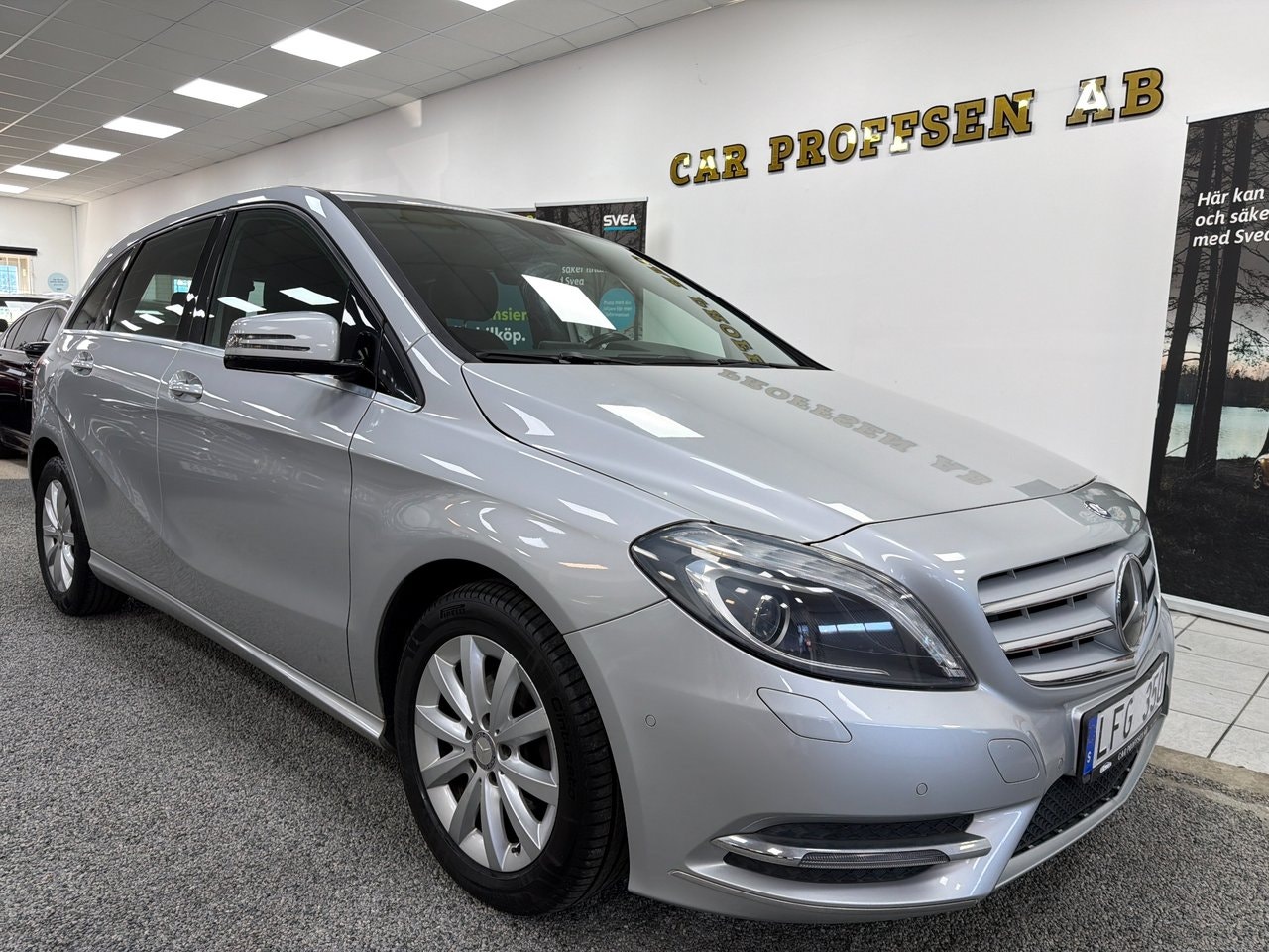 Mercedes B180