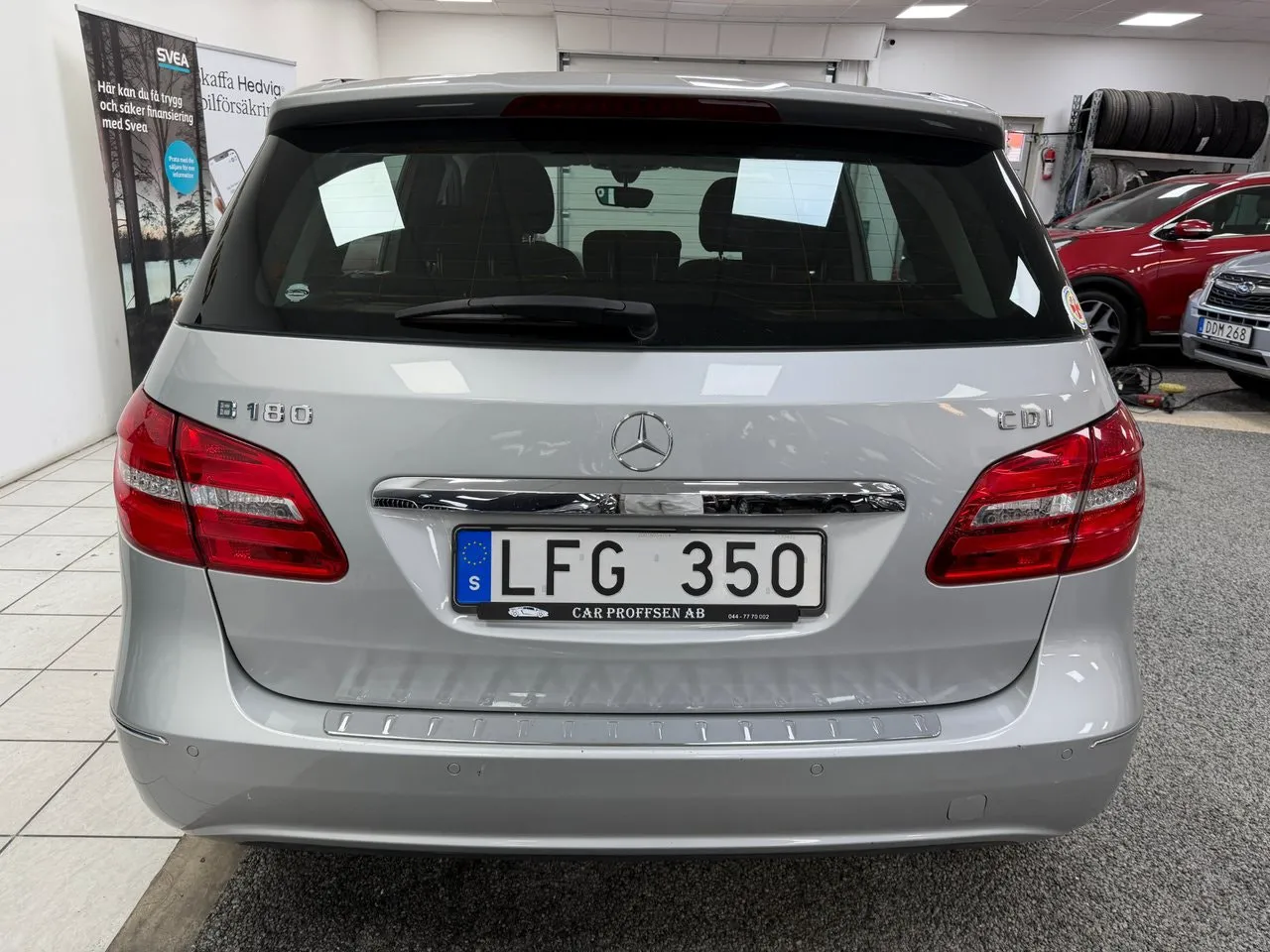 Vehicle image 16