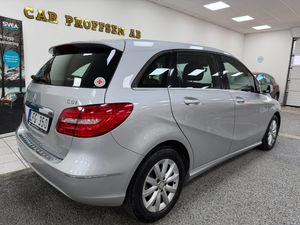 Mercedes B180 bild 4