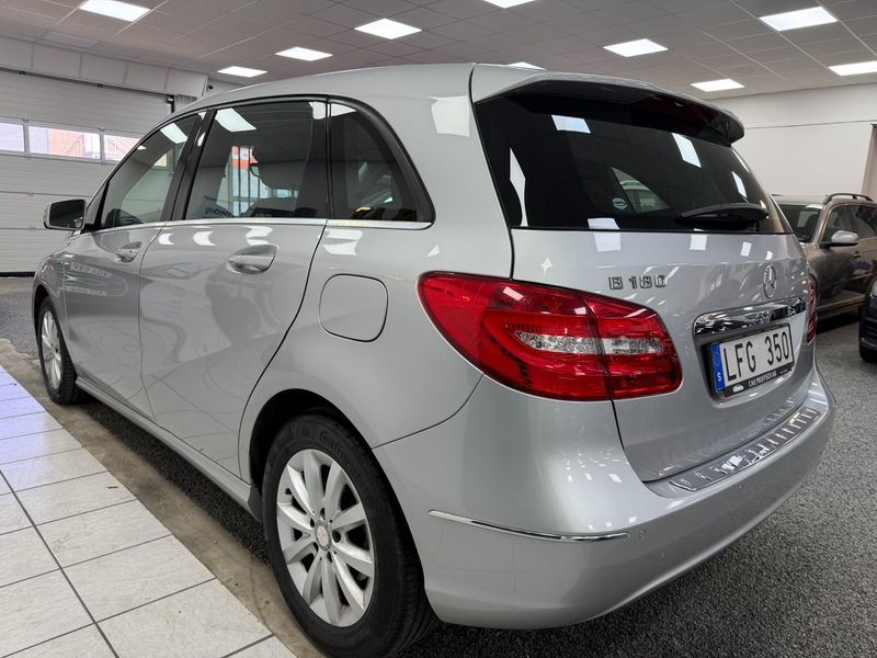Mercedes B180 bild 3