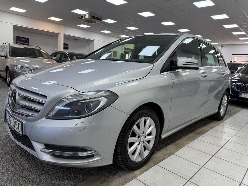 Mercedes B180 bild 2