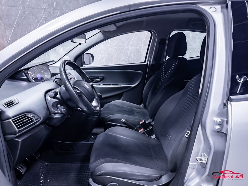 Lancia Ypsilon bild 10