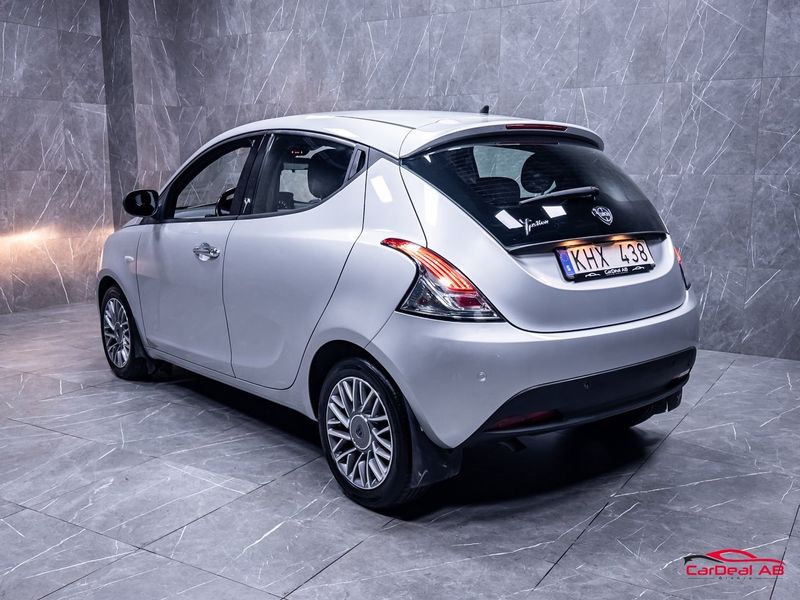 Lancia Ypsilon bild 5