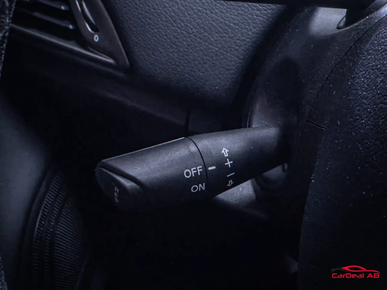 Vehicle image 27