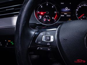 Volkswagen Passat bild 18