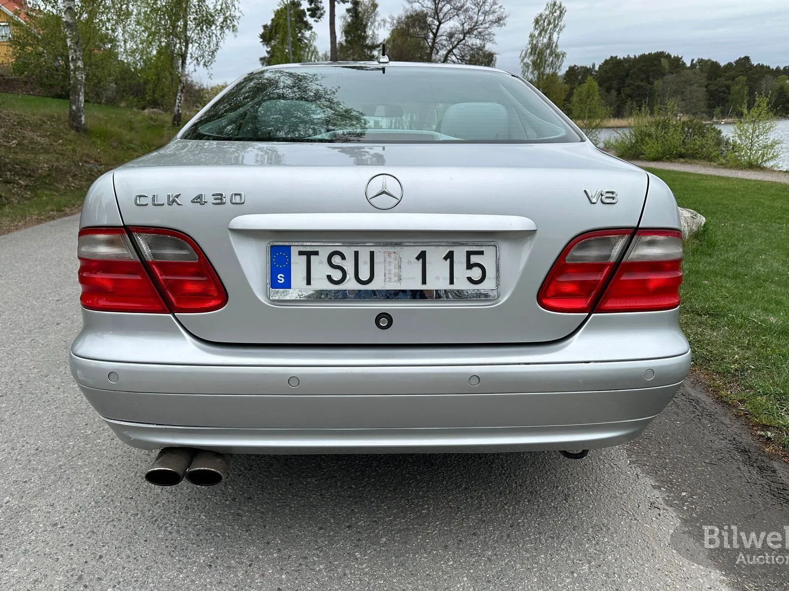 Vehicle image 29