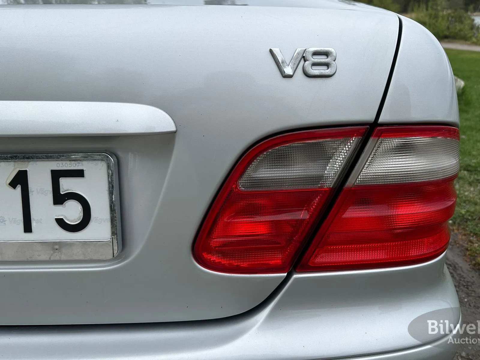 Vehicle image 73