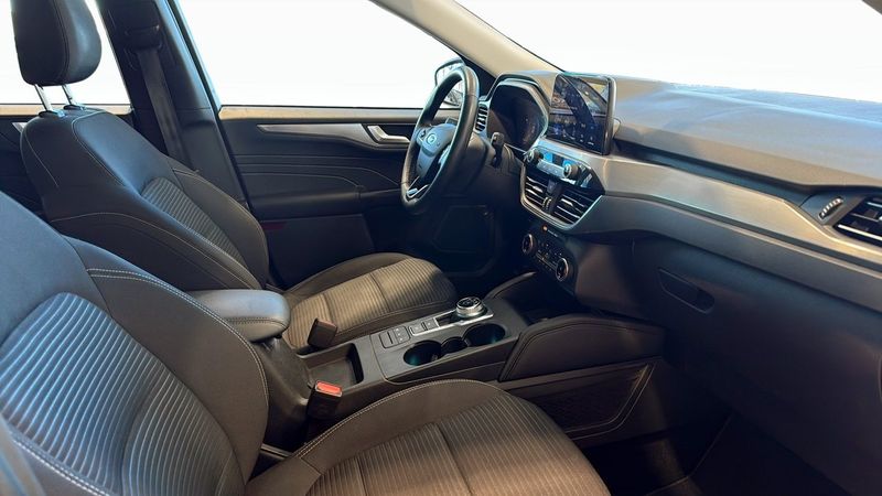 Ford Kuga bild 3