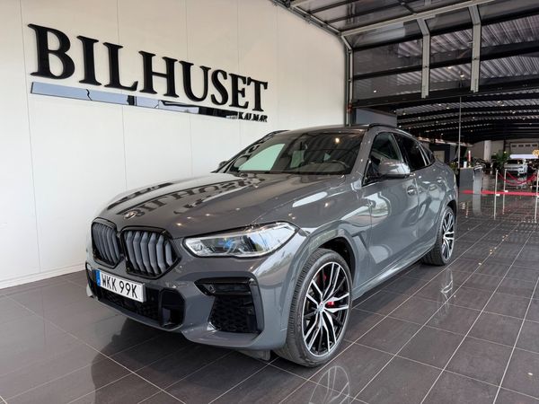 BMW X6 xDrive40d M Sport Head Up* Taklucka* Laser* 22" Fälgar - 2022