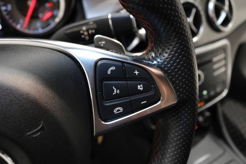 Mercedes CLA220 bild 23